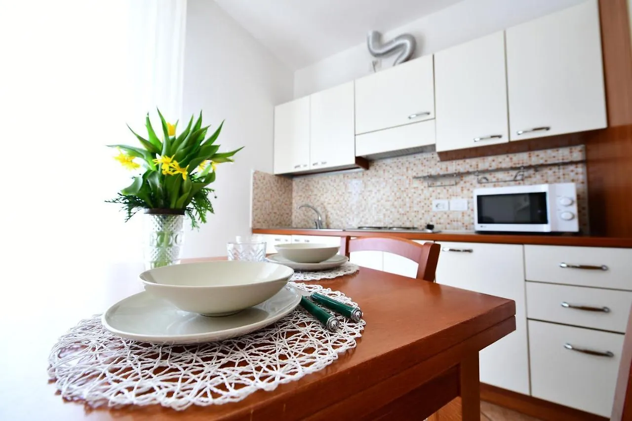 Residence Marlin Riccione 2*,  Italy